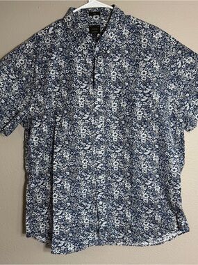 J. Crew Navy and White Floral Short-Sleeve Button-Up Shirt